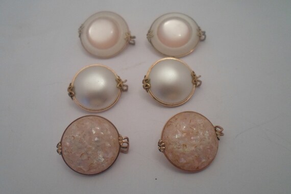 Mid Century Novel Earrings Comfort Clip 3 Pairs Excellent condition Use or Re purpose Mod Flaky Sparkle Mother of Plastic Pearlized