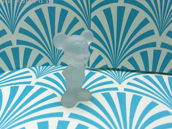 Frosted Crystal glass figurine, Disney Mickey Mouse Classic collectable 2 inches