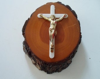 Vintage Unique Crucifix on Wood Log Plank 1950's Organic Wall Decor 5"x4"Timeless Appeal Peaceful