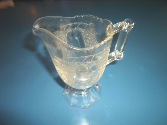 Antique Vintage American Pattern Glass Pear Creamer Age of Innocence Beauty
