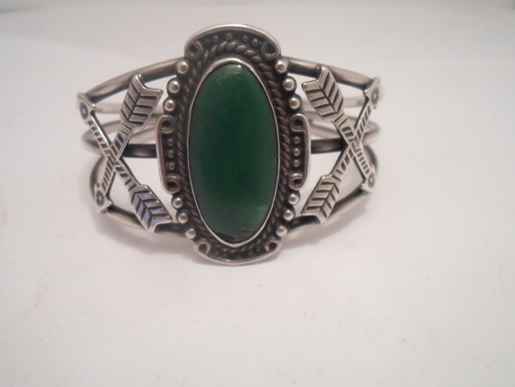 Vintage Zuni Styling Hand Made Sterling Silver Turquoise Indian Cuff Bracelet Crossed Arrows 1.50" hI X 2.50" opening Chic Shabby cool