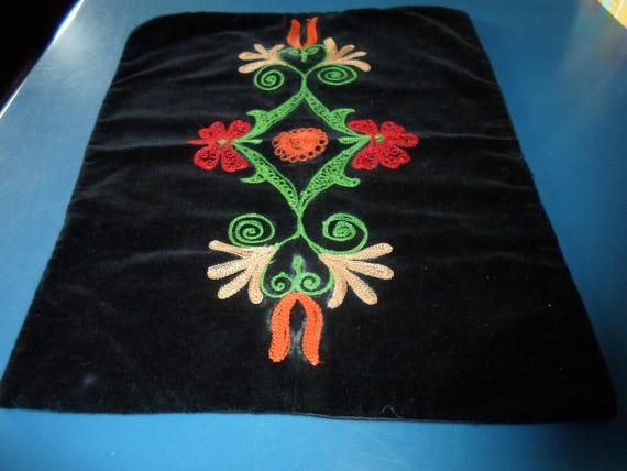 Vintage Black Velvet Crewel Embroidered Pillow Cover 18"x14.50"