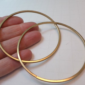 vintage 80&#39;s classic gold tone flat thin bangle bracelet pair brass