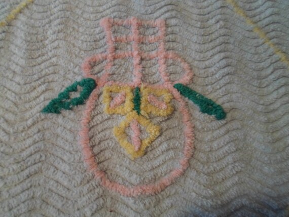 Vintage Mini Baby Doll Chenille Blanket/Spread Adorable Small Scale Design Rare Original