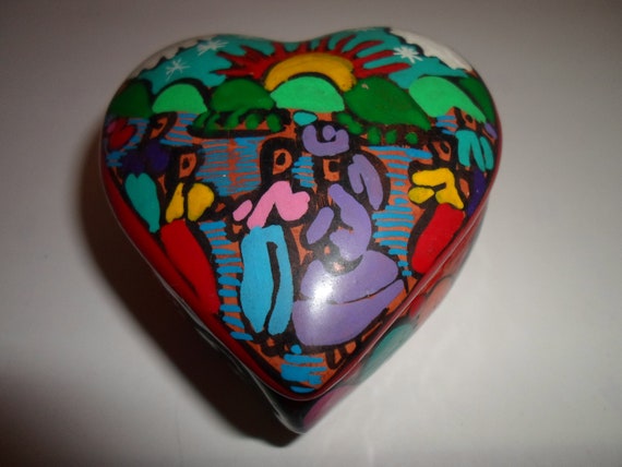 Vintage Hand Painted Heart Shape Folk Art Trinket Ring Box Mexican Day of Dead Style