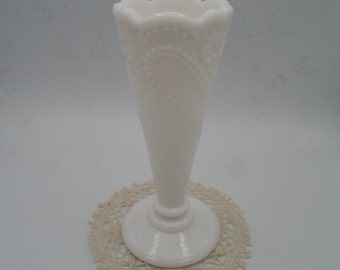 Vintage Smith Glass Milk Glass Vase: Stars & Scrolls, Scalloped Edge