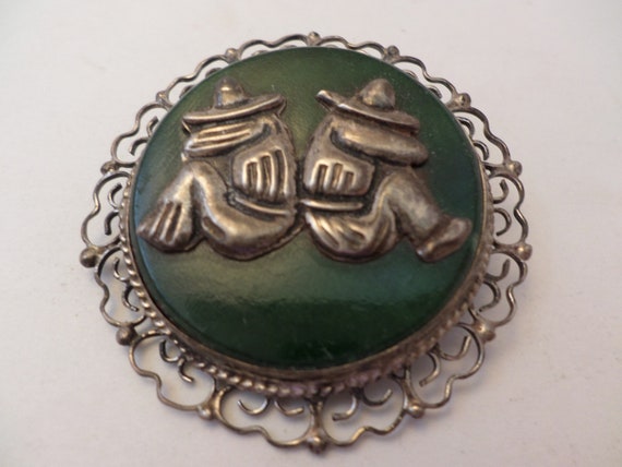 Vintage 50's Mexican Jade Mexicans siesta brooch pendant JE hallmark Sterling