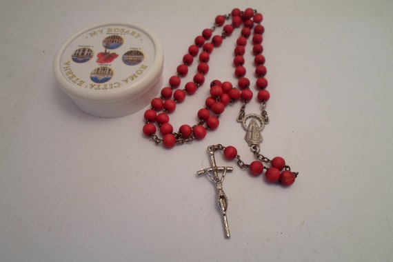 Vintage Red Stained Wood Rosary Precious Blood of Jesus Symbol Rome Italy Gothic Christian Blood Red Rouge
