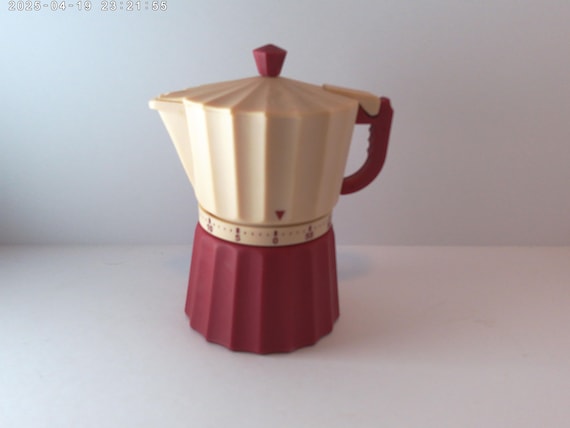 Y2K moka espresso brewing kitchen timer brick red and cream