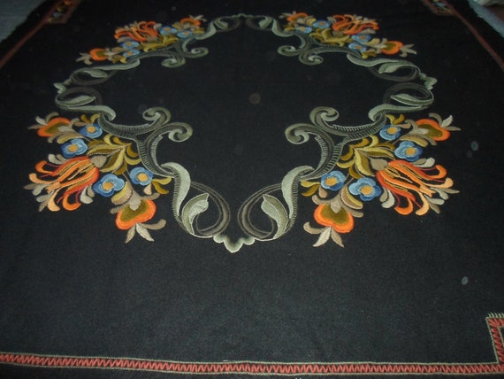 Antique Vintage Crewel Work Wool Cover Coverlet Shawl Textile Maximum Detail Excellent Workmanship 54" x 54" Excellent Outstanding