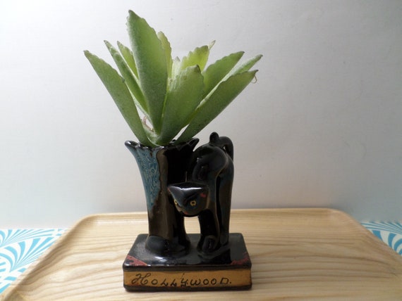 Vintage Occupied Japan Hollywood souvenir Black cat bud vase