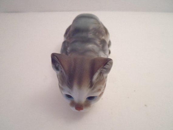 Vintage Enesco Cat Pouncing Grey Persian Kitty Kitten Adorable Face Original Label 1984