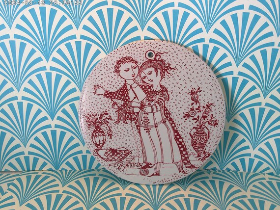 Bjorn Winblad Nymolle Denmark wall hanging November Optimisme ceramic red on white, man and woman