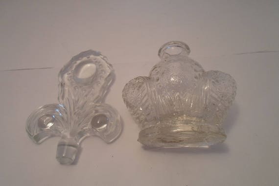 Antique Vintage Cameo Perfume Vanity bottle Groun… - image 6