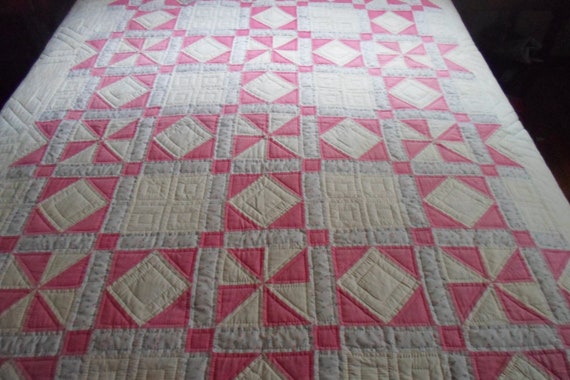 Vintage Hand Made & Quilted Patchwork Quilt Pinwheels Squares Triangles Nine Patch 94" x 84" Pretty in Pink Calico
