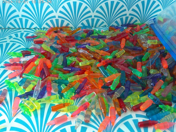 bag of colorful vintage lite brite light bright pegs vintage 60's-80's