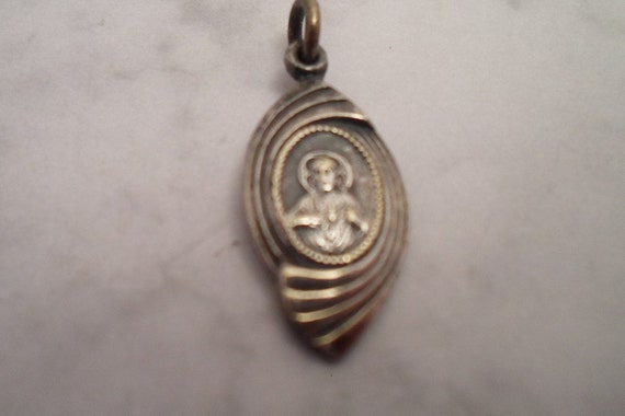 Vintage Art Deco Sacred Heart of Jesus Silver Medal Very Defined Design Rare 1930's