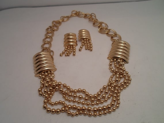 Vintage 1990's Multi Textured Gold Tone Necklace and Earrings