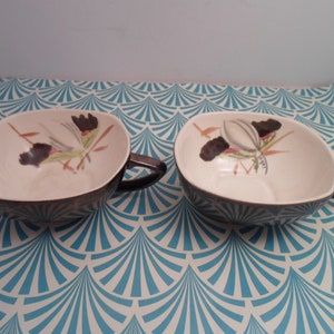 Red Wing Lotus 2 Cups Hand Painted Bronze Beautiful Pattern as is
