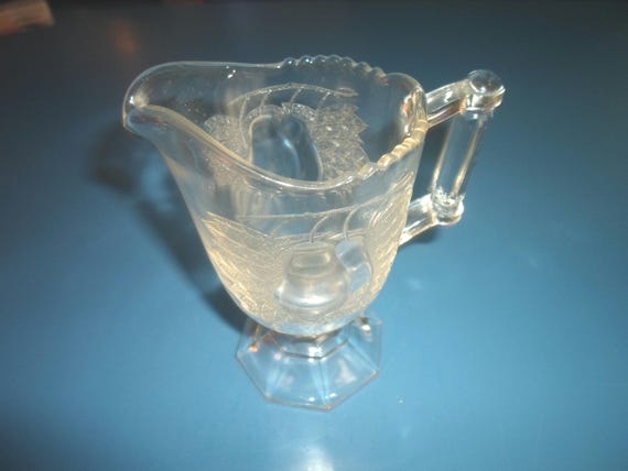 Antique Vintage American Pattern Glass Pear Creamer Age of Innocence Beauty