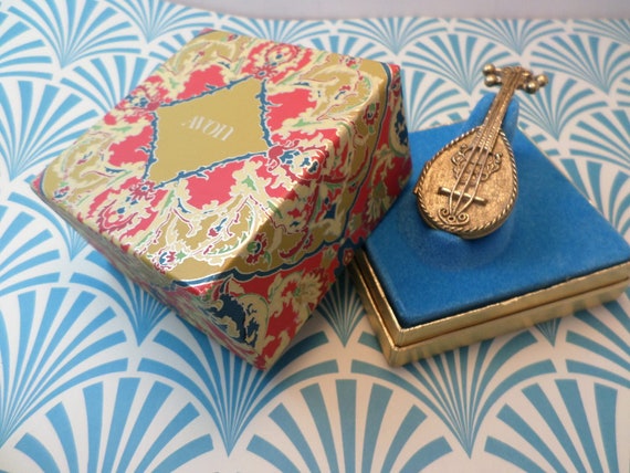 WOW! vintage 70's Avon pocket locket mid-evil Lute Guitar photo or solid perfume Original boxed
