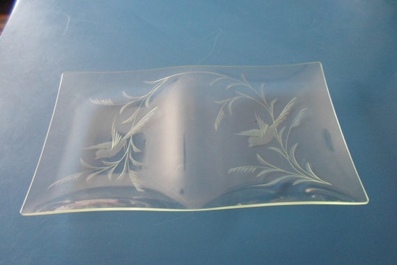 Vintage Art Deco Era Glass Tray Etched Swallows Flowers Absolutely Gorgeous Organic Design