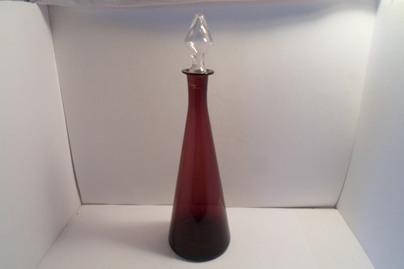 Vintage Mid Century Modern Amethyst Decanter Bottle Wine Liquor Spirits Ground Stopper Magnificent Color Madman Chic