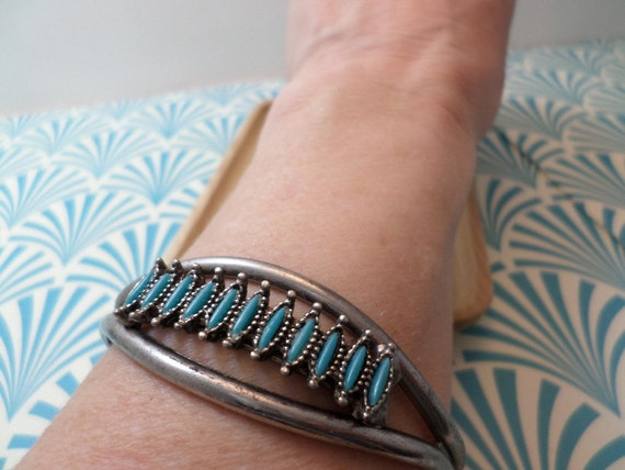 Vintage costume roadside souvenir bracelet silver metal turquoise color stones