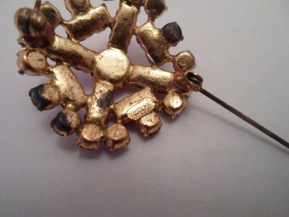 Vintage Austrian Crystal Stunning Brooch Pin Garn… - image 5