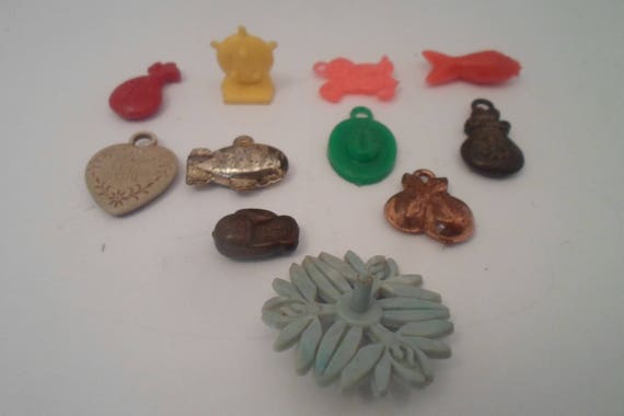 Vintage Charms Gumball Crackerjack Blimp Topp Fish Cherries Heart Bag of Money Western cowboy hat