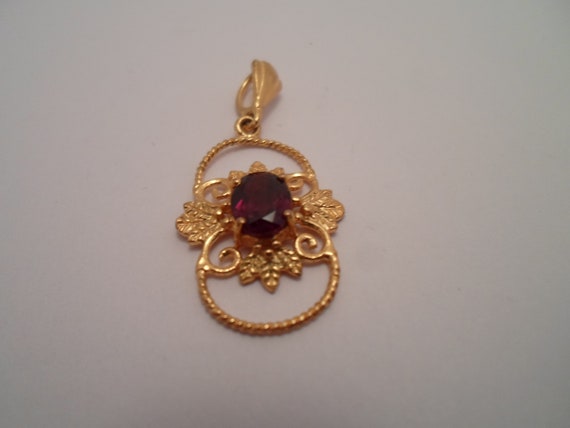 Vintage Garnet Sterling Gold Plated Garnet Pendant Bohemian Design Floral Rope Twist