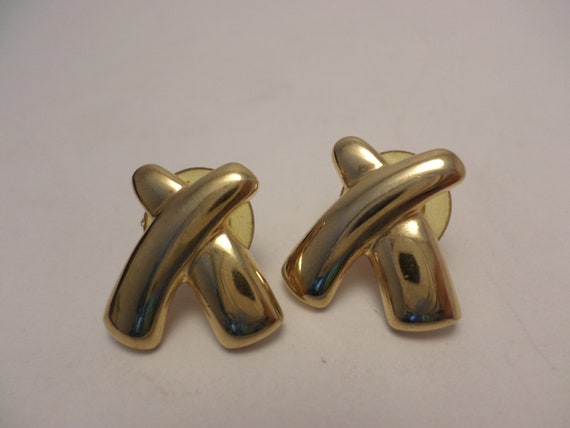 Vintage Paloma style X's earrings gold tone peirced 90's