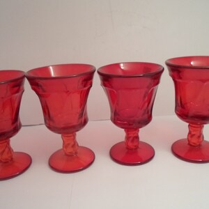 Vintage Set of 4 Viking Colonial  Red Wine or Cordial Stemware Glasses Cottage Cabin Chic