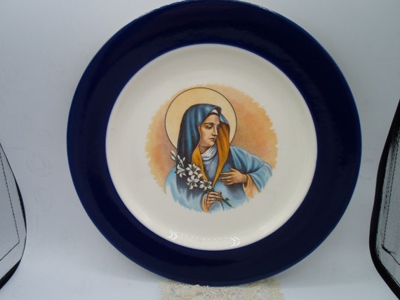 Vintage Blessed Virgin Mary Madonna Plate Navy Blue Border Gorgeous 1960's