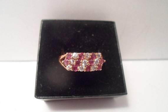 Vintage Stacked 17 Stones Garnet & Zircon Gold Plated Ring Brilliant Quality Never worn