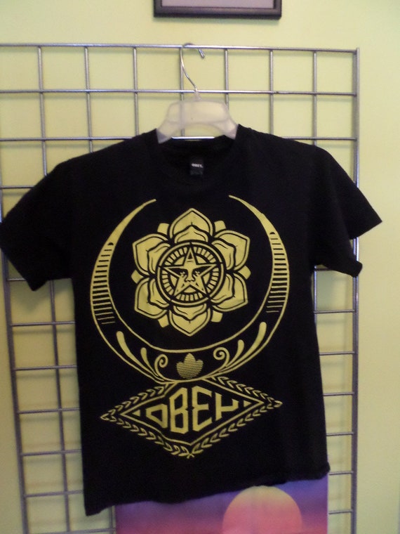 Vintage 90's Obey Shepard Fairey Andre skater street art T S