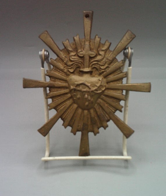 Vintage Hanging Cast Iron Sacred Heart Thorns Cross Spectacular Rays 6"x 5.25 " Unusual Beautiful Heavy