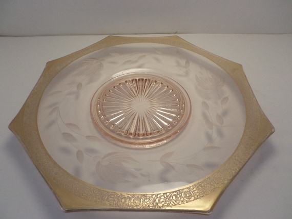 Beautiful vintage 40's era depression glass pink elegant glass octagon serving plate gold leaf edge etched ring of flowers 10.5"