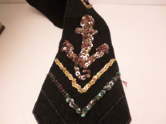 Vintage ART DECO felt tie embellished with sequins in RWB unfinished