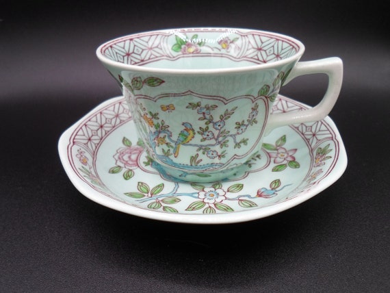 Vintage Adams Calyx Ware Singapore Bird Cup and Saucer Tea Coffee Beautiful