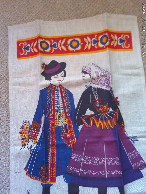 Vintage new old stock Polish Linen Ceramos imported Polish couple sewing Sadeczczanie Poland