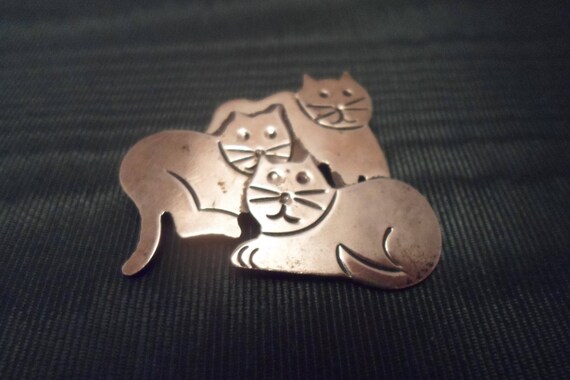 Vintage 3 Cats Kittens Sterling Silver Brooch Pin Dimensional Marked Mexico 925 TS 75 Cat lovers delight