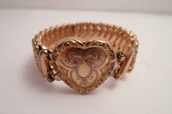 Antique Art Deco Gold Filled Expandable Engraved Heart Bracelet Pristine Vintage Condition Nice Size