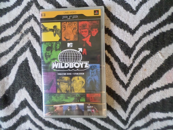 sealed '04 WILDBOYZ M tv PSP playstation UMD video Jackass, Knoxville