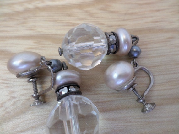 Vintage screw back earrings crystal ball and pear… - image 3