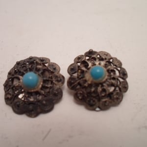 Vintage Sterling Silver Turquoise Clip Earrings Roadside Stand  1940&#39;s