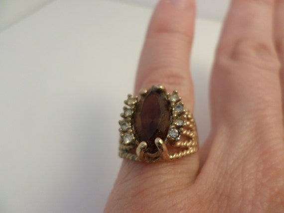 Pretty vintage 60's 18kt GF topaz ring size 5.5 cocktail ring