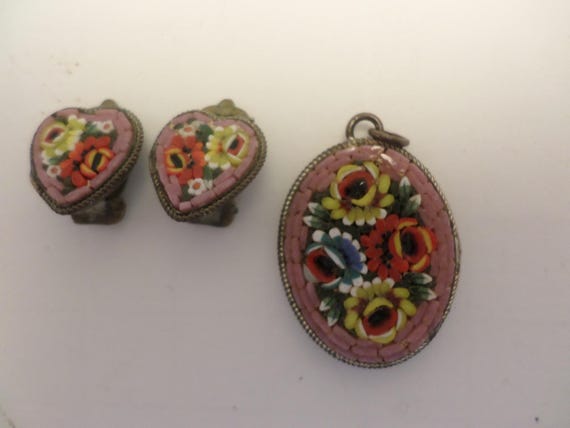 Micro mosiac pendant and clip vintage earrings heart shaped mauve rare color Made in Italy