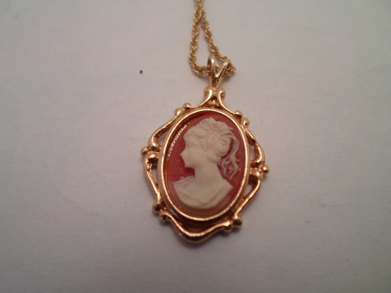 Vintage Cameo Necklace Pendant in Picture Frame Style Setting with Chain