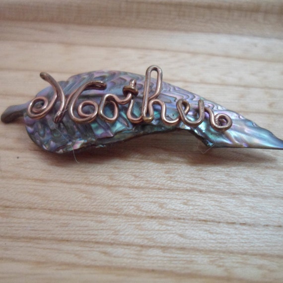 Vintage Mother Pin Stunning Abalone Color 1940's Brooch